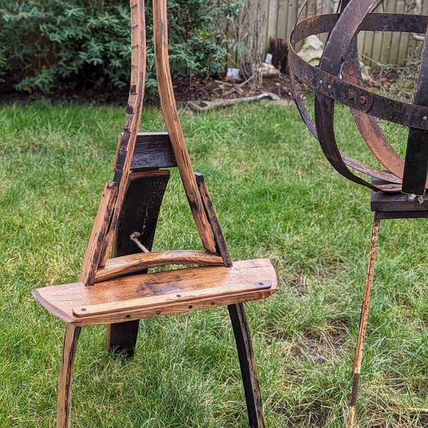 Whiskey Barrel Oak Easel 