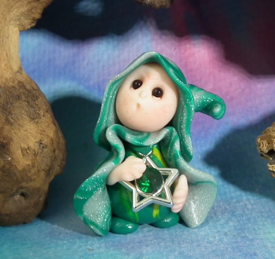 Tiny Stargazer Gnome 'Kea' with jewelled star OOAK Sculpt by Ann Galvin