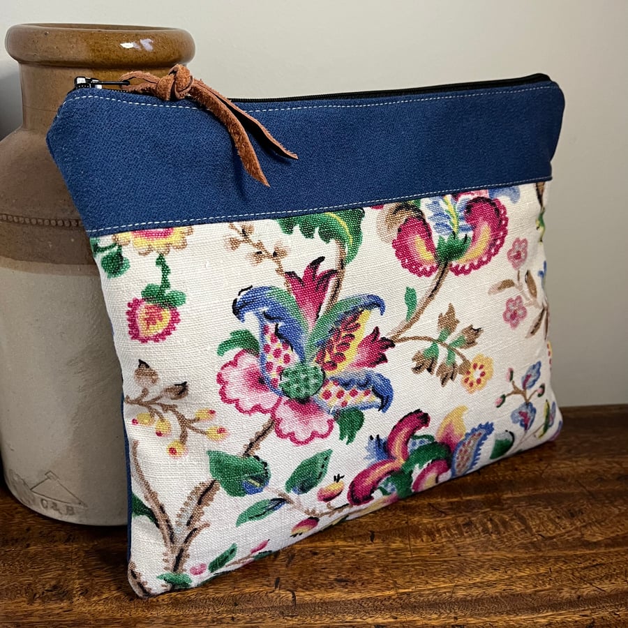 Vintage floral linen book pouch zip bag padded bag