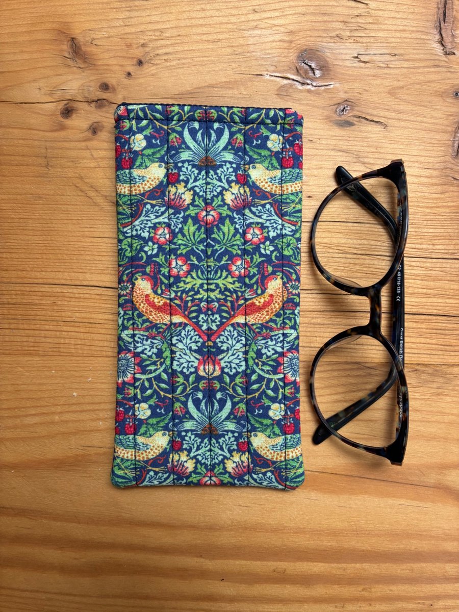 William Morris Strawberry Thief Print Quilted Fabric Glasses Case