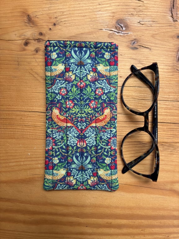 William Morris Strawberry Thief Print Quilted Fabric Glasses Case