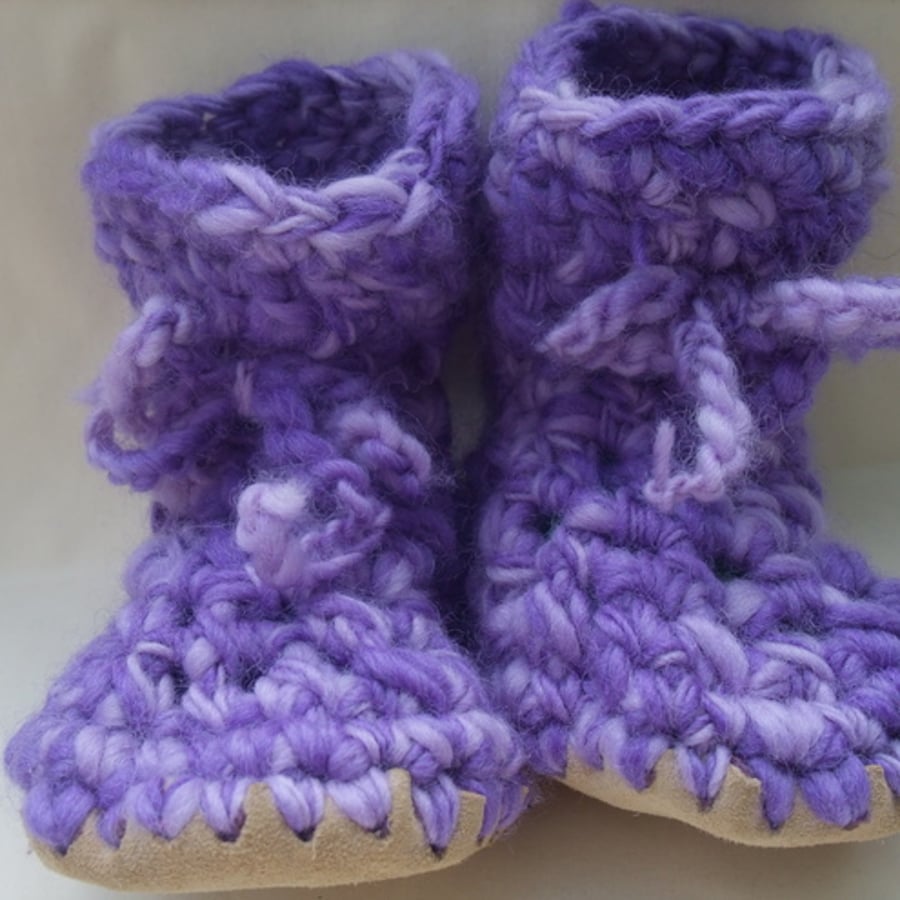Wool & leather crochet baby boots lilac 12-18 months