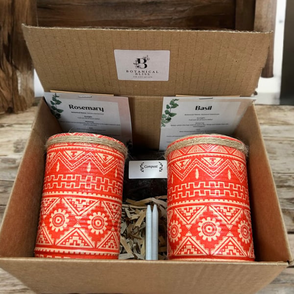 Red Aztec Tribal gift set with 2 pots 