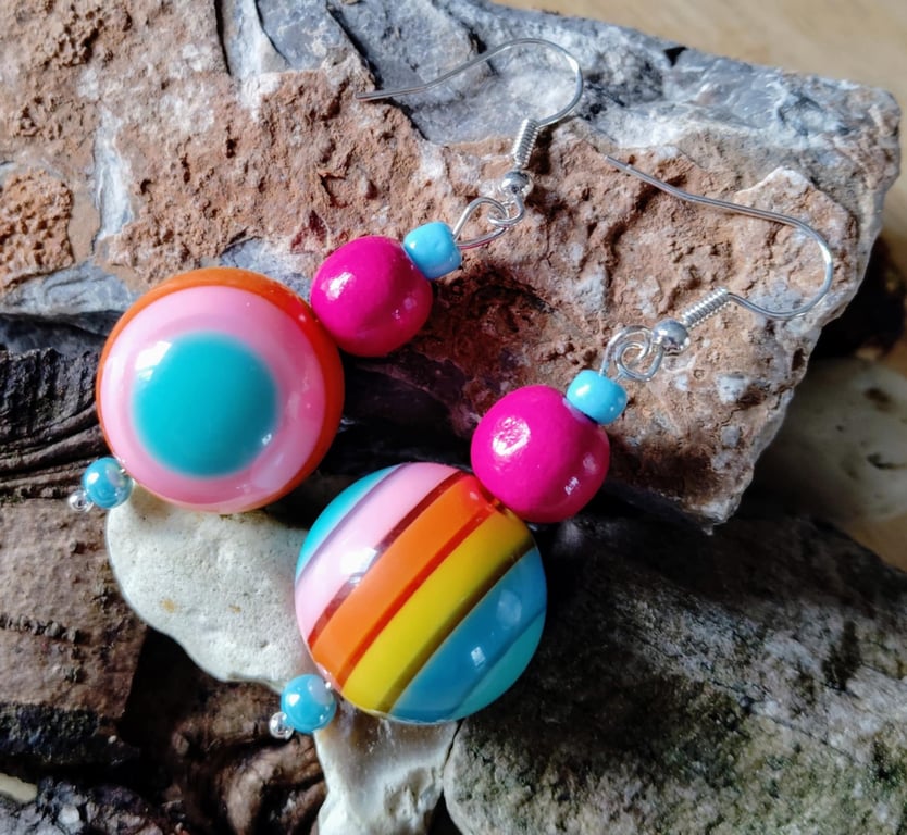 Hook earrings with multicoloured beads - dangle drop style