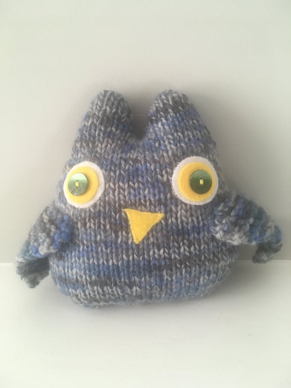 Hand knitted wool owl ornament