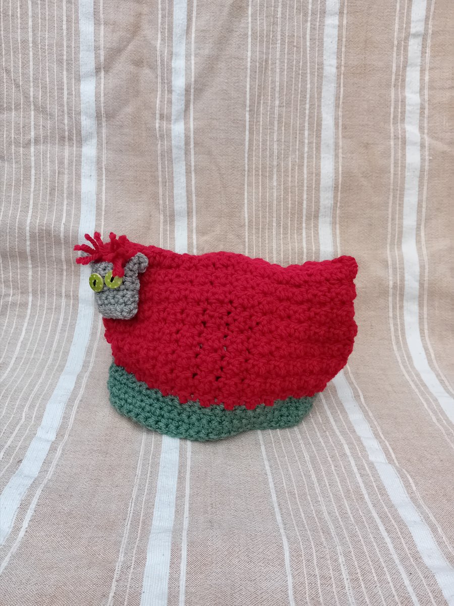 Crochet sheep tea-cosy