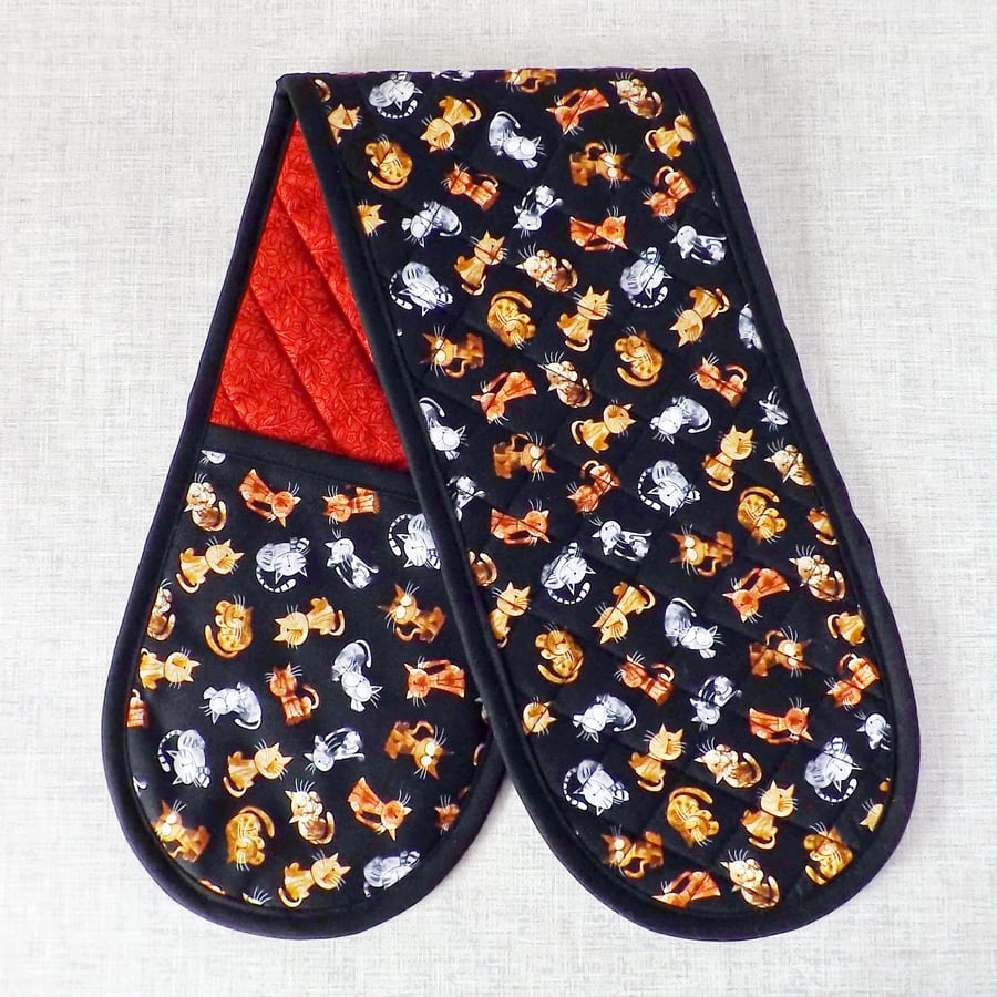Oven Gloves, Cats, Quilted