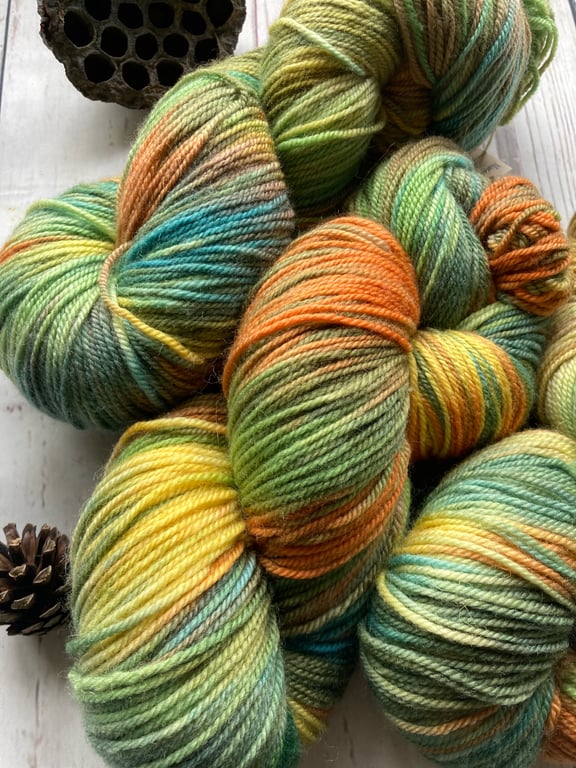 Hand dyed knitting yarn 4 ply MCN 100g Hobgrumble