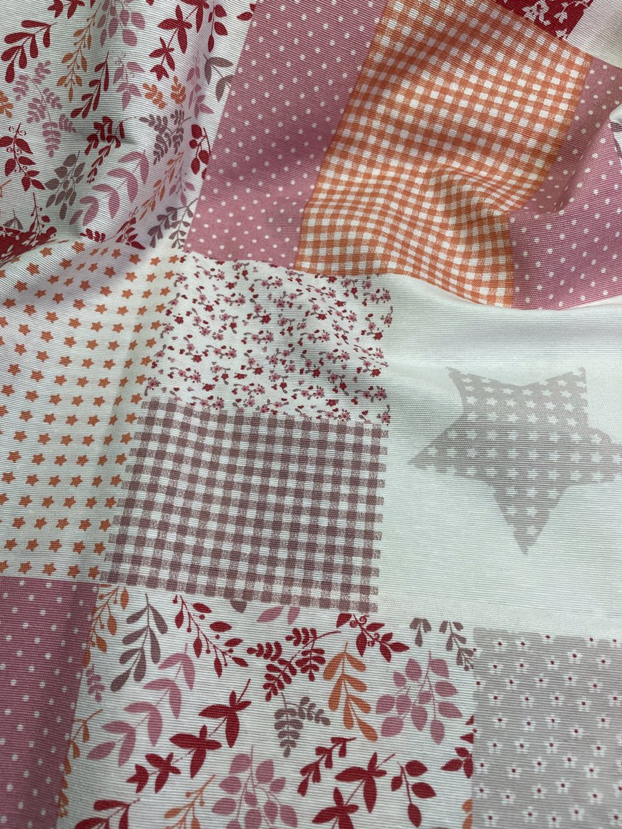 Fabric - cotton, pink patchwork design PB15