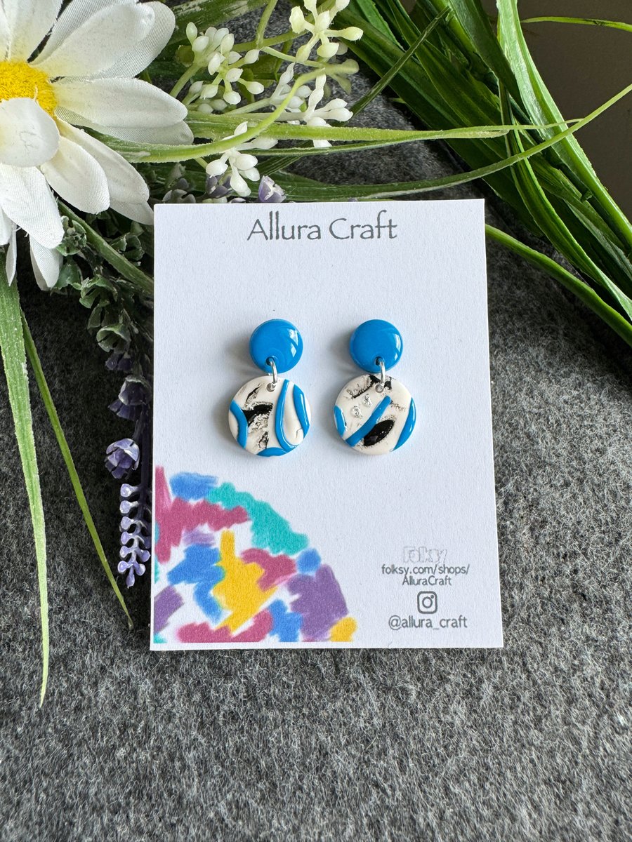 Sea Breeze Abstract Wave Earrings - Dainty Duo Circles