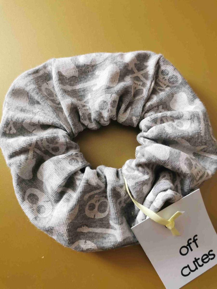 Skulls Scrunchie 