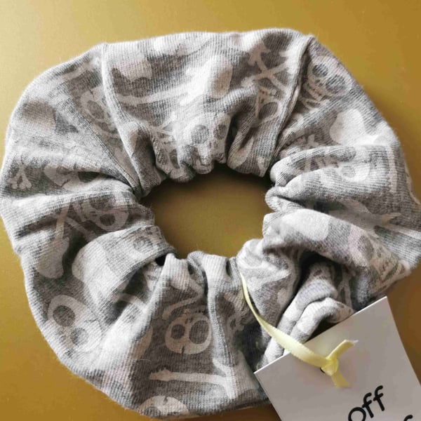 Skulls Scrunchie 