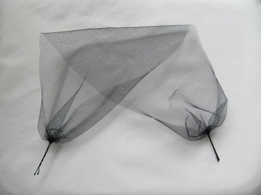 Black Narrow Tulle Bandeau Bridal Veil - Gothic Bride Wedding