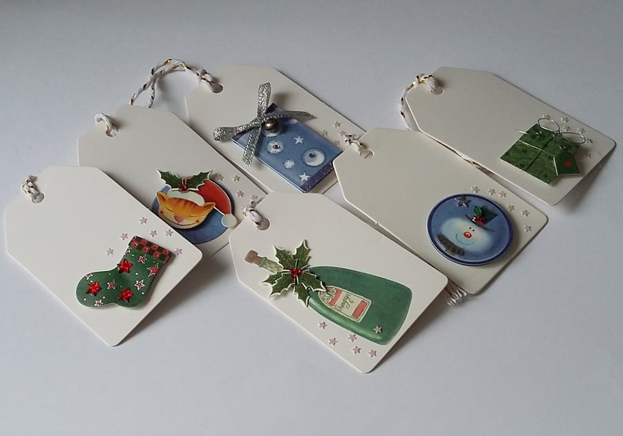 CHRISTMAS GIFT TAGS
