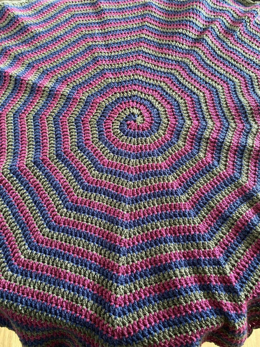 Lullaby Crochet Blanket - Black-and-Blue Berry