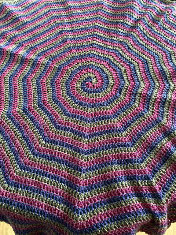 Lullaby Crochet Blanket - Black-and-Blue Berry