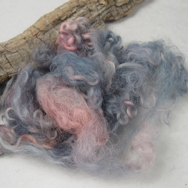 10g Naturally Dyed Indigo Violet Masham Felting Wool
