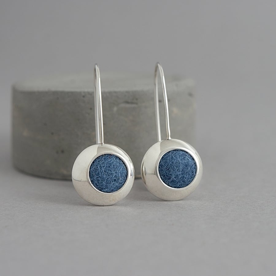 Shiny Silver Disc With Blue Felt