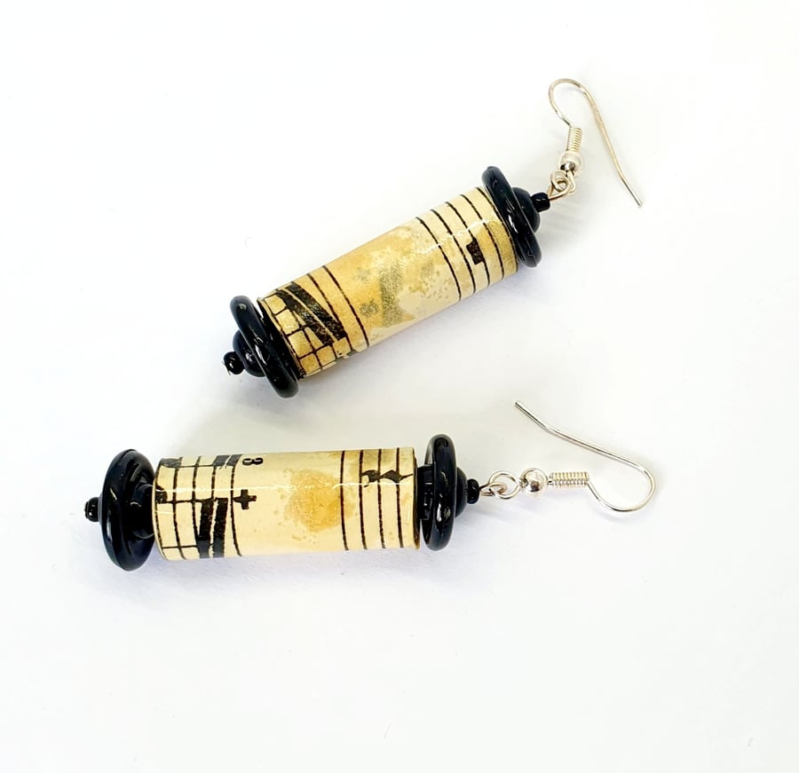 Musical notes paper beaded dangle earrings with black preloved beads