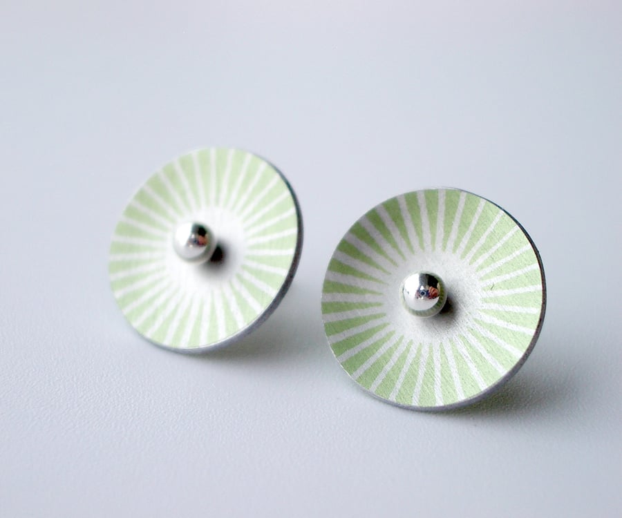 Seconds Sunday Green and silver sunburst circle studs