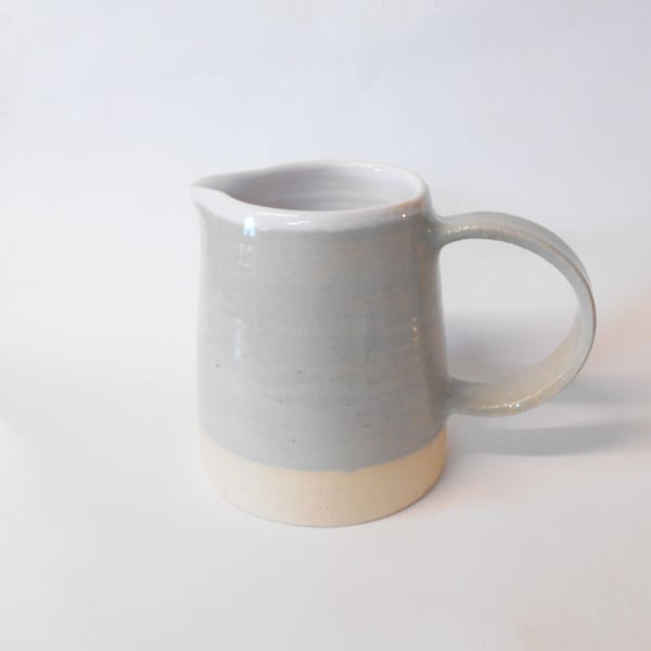  Jug Ceramic Light Grey speckled glazed Classic shape.