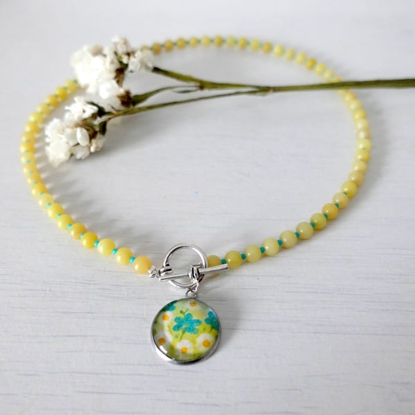 Lime Green Beaded Necklace, Daisy Flower Art Pendant, Jade Jewellery for Her