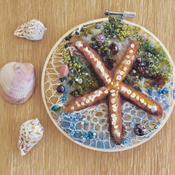 Starfish-seaside-needle felted-hoop art-embroidery-picture 