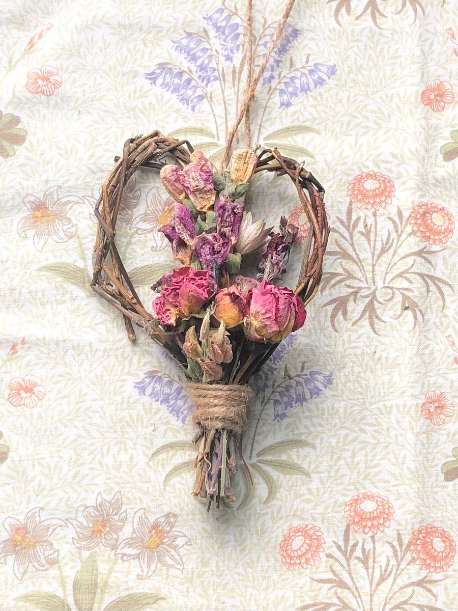 Dried Flower and Foliage Heart Shape  Wreath Decoration. Handmade. 13x8cm