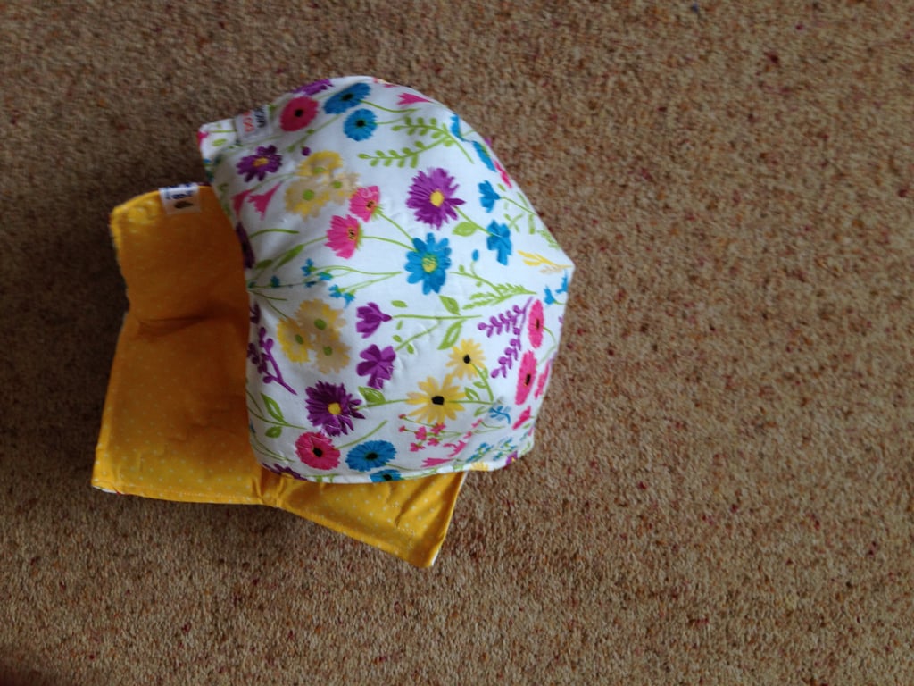 Bowl Holders, Cosies, Pasta Dishes and Plates