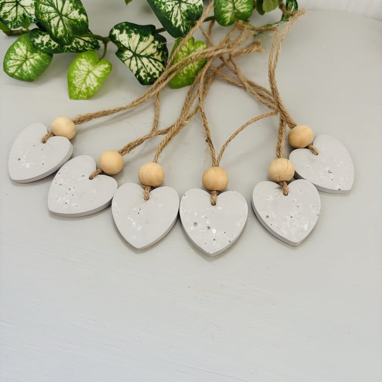Set of 6 Grey Hanging Heart Aroma Stones - Silver Mica Fragrance Diffusers
