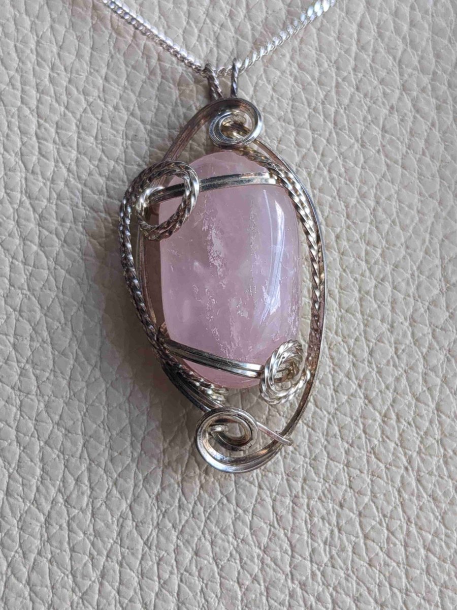 Rose Quartz Stirling Silver pendant necklace 
