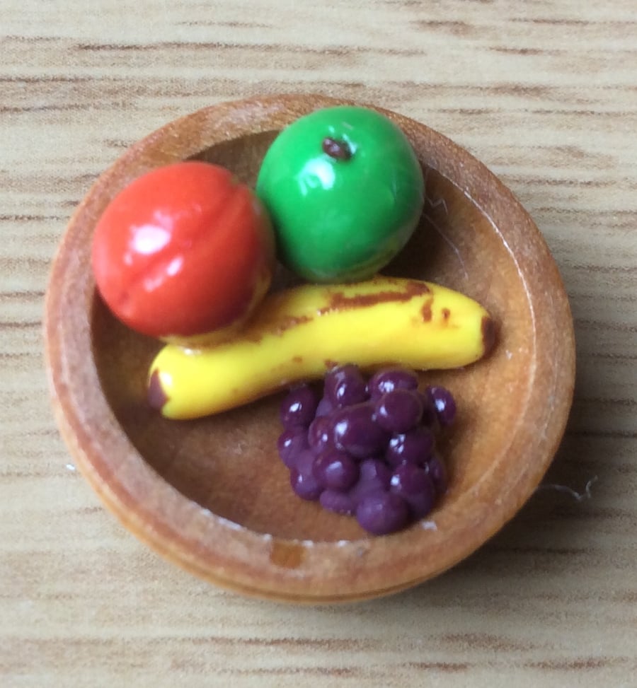 1:12 scale Dolls House Miniature Wooden Fruit Bowl and Fruit