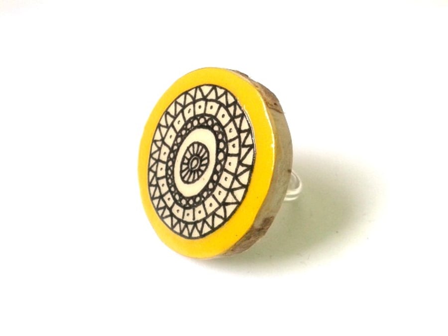 Mustard Yellow Illustrated Recycled Paper Geometric Pattern Ring