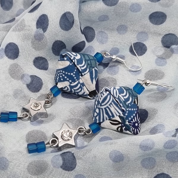 Origami earrings: Japanese paper, blue beads and charms 