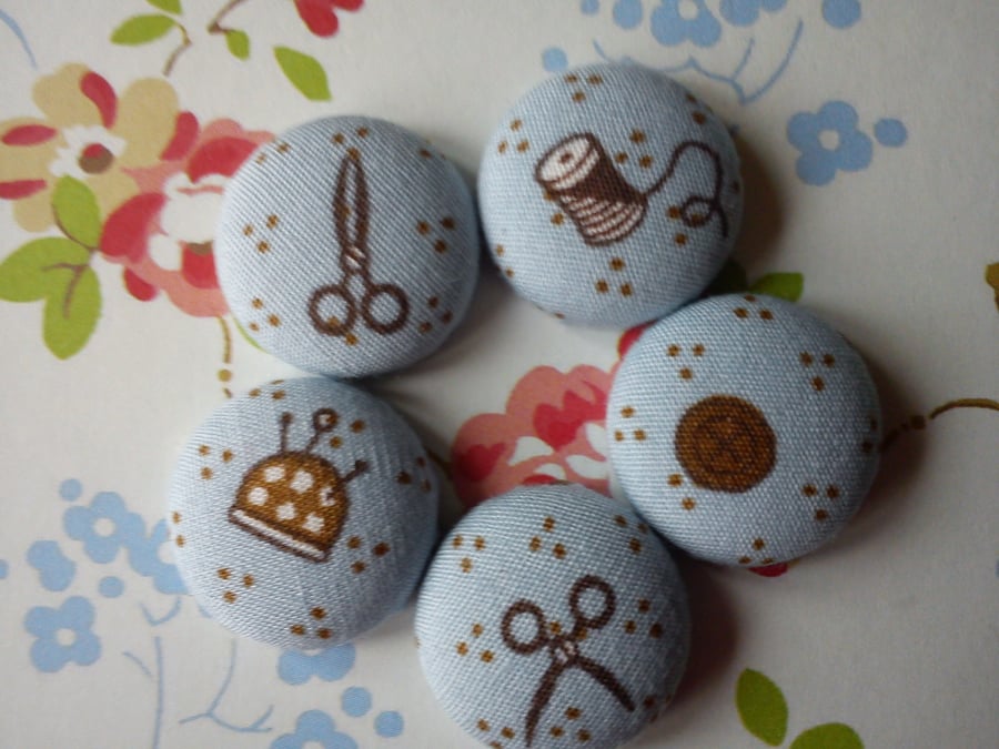 Make do and mend fabric covered buttons