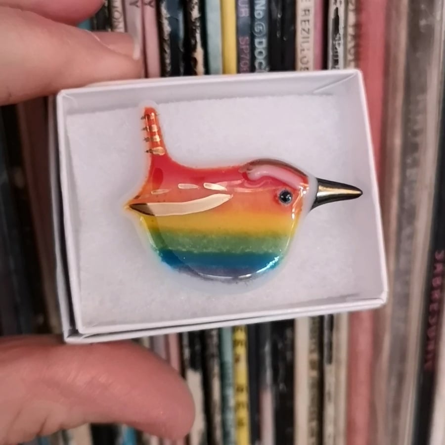 A Rainbow Wren Fused Glass Bird Brooch with gold lustre detailing