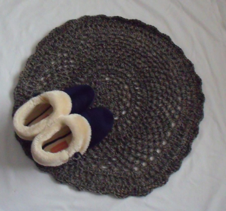 small grey crocheted rug, crochet mandala door mat