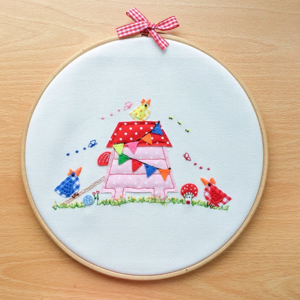 Embroidered Hoop Art 