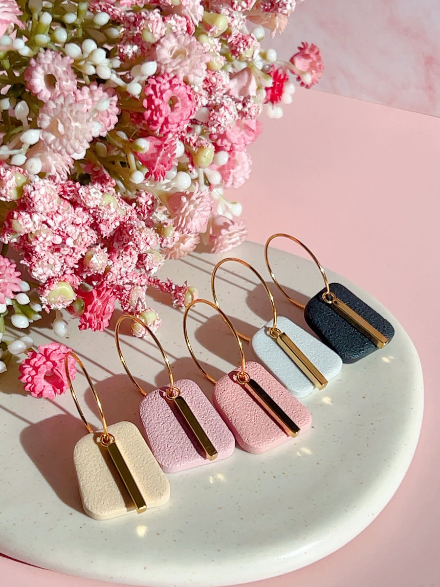 Modern Minimalist Earrings for Anniversary - 18k Gold Hoops