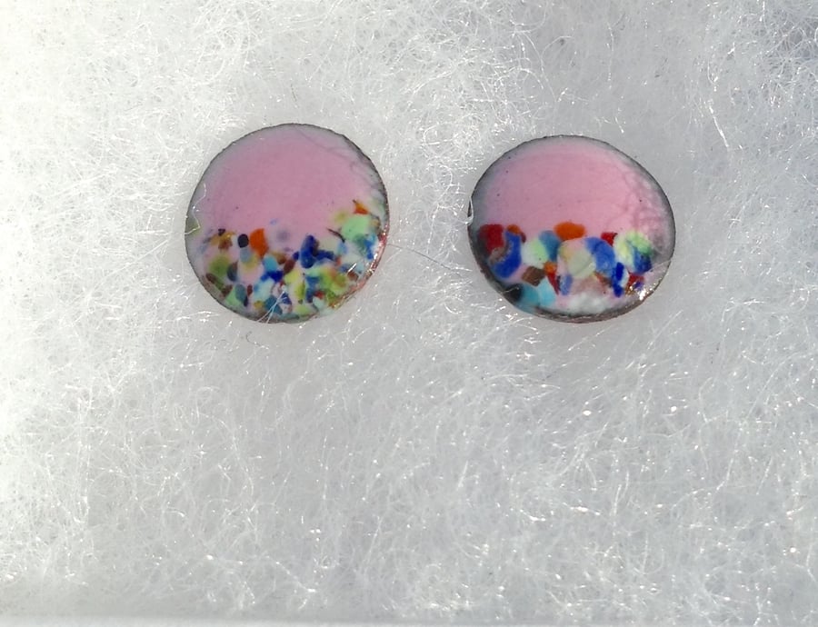 Round stud earrings - 9mm - Enamelled with sterling silver post