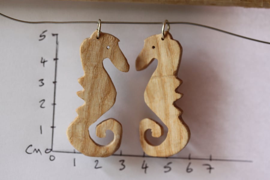 Sea horse Pendant: matching pair