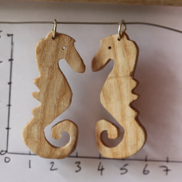 Sea horse Pendant: matching pair