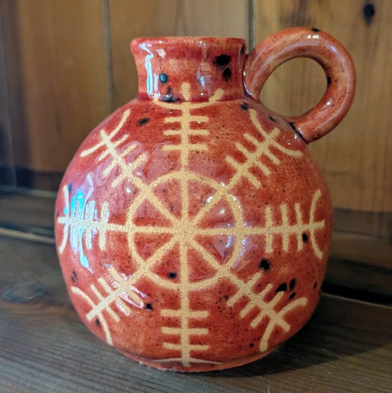 Helm of awe vase 