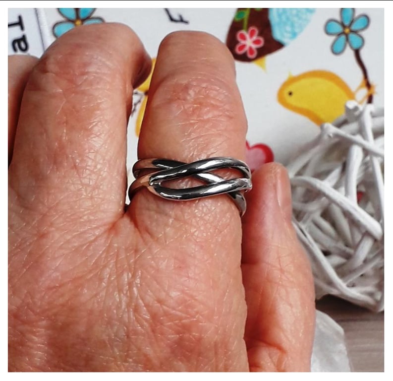 Silver Ring size V , double band crossover ring , sterling silver 