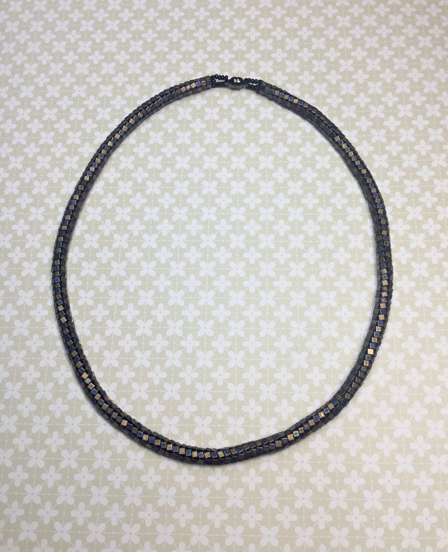 Triangle Bead Herringbone Stitch Necklace 