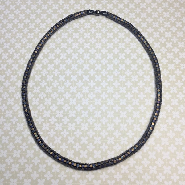 Triangle Bead Herringbone Stitch Necklace 