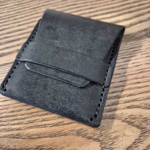 The Harland Minimalist Leather Wallet