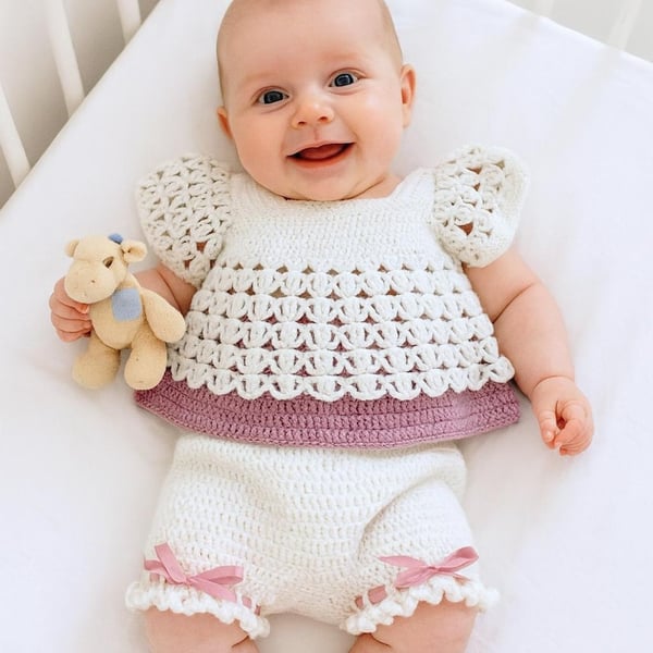 Hand crochet baby angel top and shorts 0-3 months 