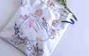 Handbags, totes, drawstrings and buckets