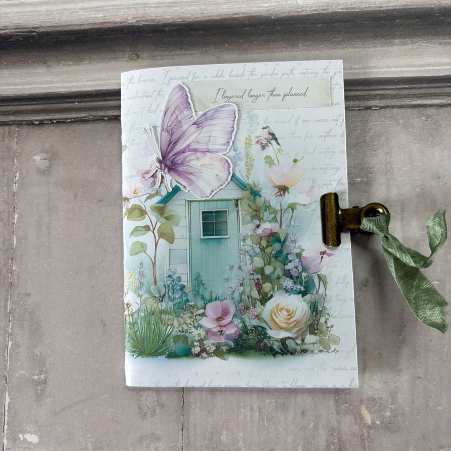 Stationery - Mini Notebook - Shed - PB13 0022